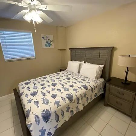 Caribbean Shores Waterfront Resort Jensen Beach Exterior photo